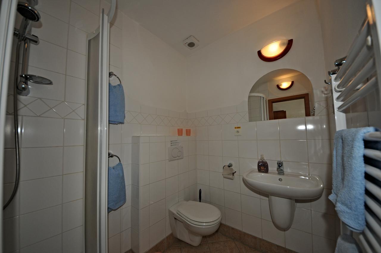 Penzion Praktik Krumlov Prisecna Luaran gambar